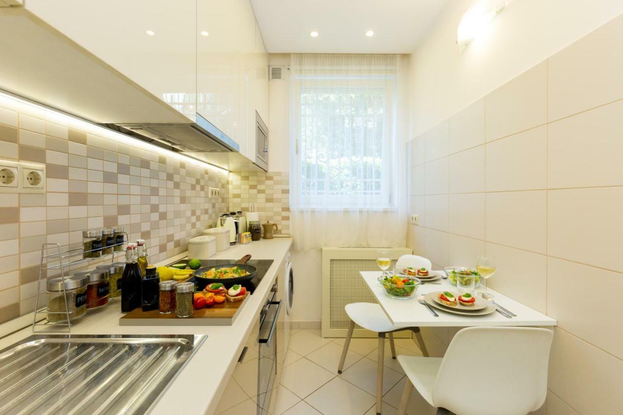 Citypark Villa Flat ブダペスト エクステリア 写真